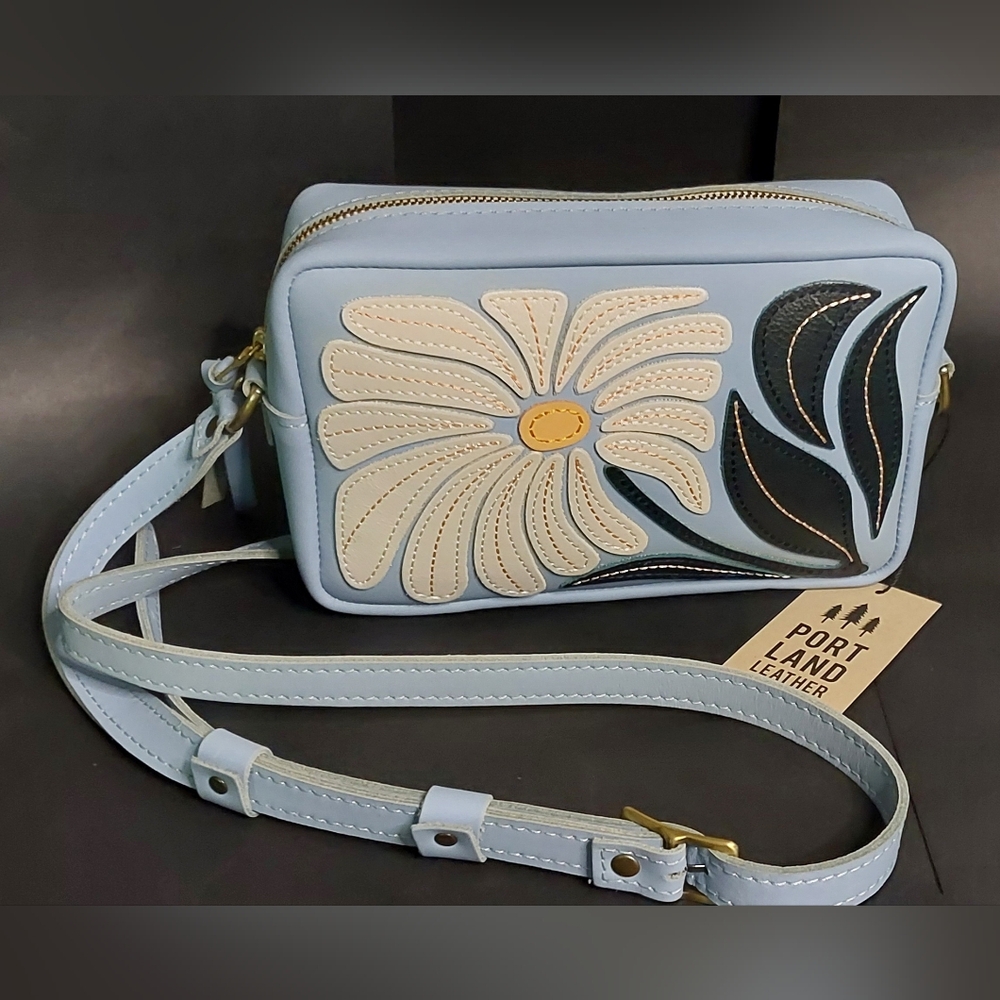 Portland Leather Glacial Blue Wildflower Large Camera Bag
